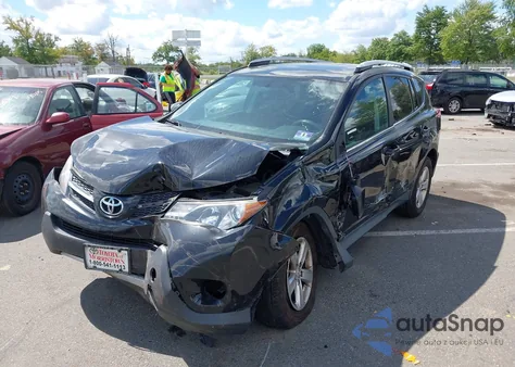 2013 Toyota Rav4 Xle z USA, uszkodzony, nr VIN 2T3RFREV1DW039339